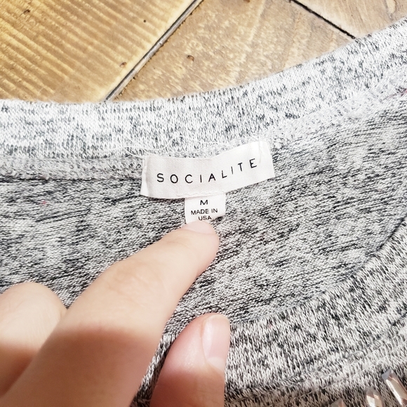 Socialite Crystal Gray Sweatshirt Size M - Picture 5 of 10